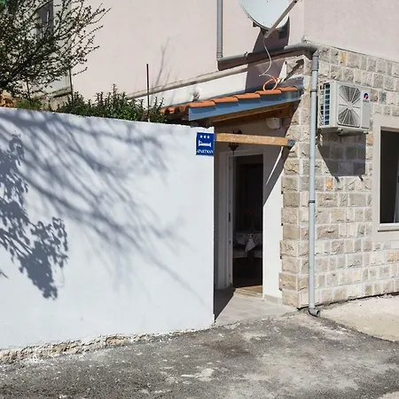 Διαμέρισμα Apartman Saric Denis